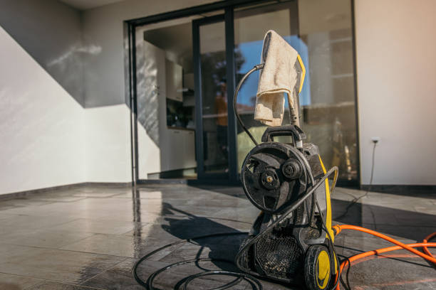 Best Pool Deck Cleaning  in Kingston, RI